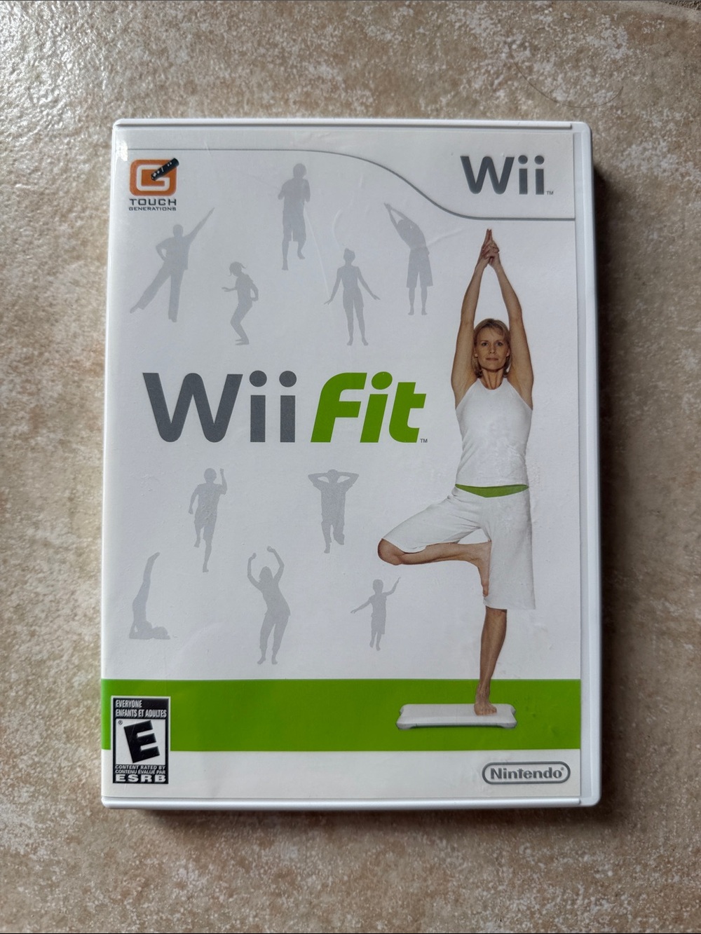 Nintendo Wii Fit – White & Green Fitness Game